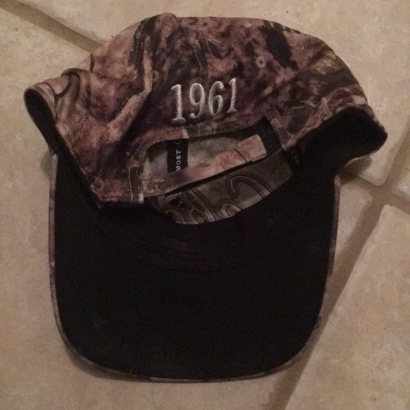 Cabela’s Camo Hunting Hat - Picture 2 of 4